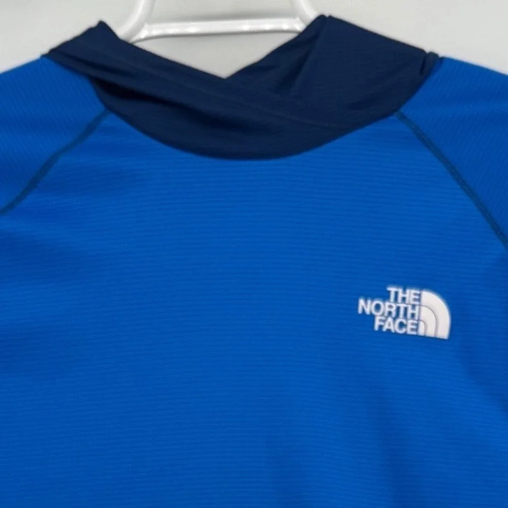 The North Face Mens Circular Design Blue Micro Grid Performance Hoodie Large